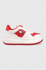 Tommy Jeans sneakersy RETRO BASKET FLATF kolor czerwony. Czerwone buty sportowe lifestyle Tommy Jeans, bez wzorów, z gumy, retro, z okrągłym noskiem, bez zapięcia. Za 489.99 zł.