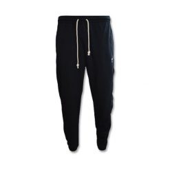 Damskie spodnie do koszykówki Nike Dri-FIT Standard Pants. Czarne spodnie dresowe Nike, bez wzorów, z dresówki. Za 251.99 zł.
