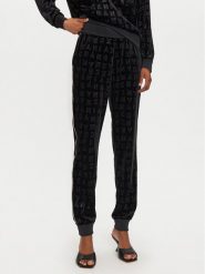 Armani Exchange Spodnie dresowe 6DYP94 YJLGZ 52AL Czarny Regular Fit. Czarne spodnie dresowe Armani Exchange, bez wzorów, z dresówki. Za 339.99 zł.