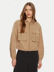 Guess Kurtka przejściowa V5RL03 WGYB0 Brązowy Regular Fit. Brązowe kurtki Guess, s, z aplikacjami, z syntetyku, bez kaptura. Za 569.99 zł.