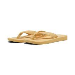 Damskie klapki Sandy PUMA Almost Apricot White Orange. Białe klapki Puma, bez wzorów, z materiału, bez obcasa, bez zapięcia. Za 109.91 zł.