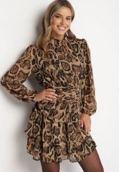 Brązowa Sukienka w Panterkę o Rozkloszowanym Kroju ze Stójką i Falbankami Tirinnis. Brązowe sukienki Born2be, l, bez wzorów, eleganckie, bez kołnierzyka, bez ramiączek, mini, rozkloszowane. W wyprzedaży za 135.99 zł.