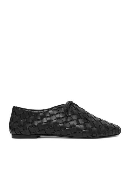 GINO ROSSI Półbuty EO-26SS02 Czarny. Czarne półbuty wsuwane Gino Rossi, bez wzorów, ze skóry, bez obcasa, na płaskiej podeszwie. Za 274.99 zł.