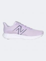 Buty biegowe damskie New Balance 411 Running (W4118N2). Czerwone buty do biegania New Balance, bez wzorów, z materiału, bez zapięcia, do biegania. Za 219.00 zł.