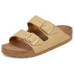Klapki damskie Birkenstock Arizona BS regular. Brązowe klapki Birkenstock, bez wzorów, z jeansu, eleganckie, bez obcasa, bez zapięcia. Za 287.00 zł.