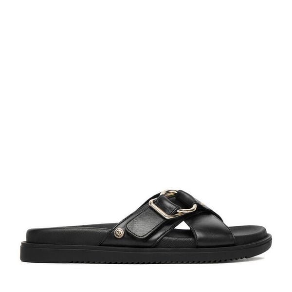 Klapki Beverly Hills Polo Club. Czarne klapki Beverly Hills Polo Club, bez wzorów, bez obcasa, bez zapięcia. Za 296.99 zł.