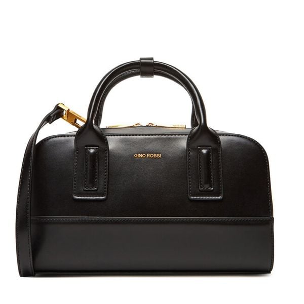 Torebka GINO ROSSI. Czarne torebki klasyczne Gino Rossi, bez wzorów, klasyczne, bez dodatków. Za 169.99 zł.