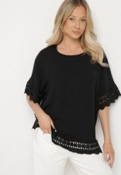 Czarna Bluzka z Ażurowymi Wstawkami Vozenia. Czarne bluzki Born2be, xl, w ażurowe wzory, z jeansu, eleganckie, bez kołnierzyka, bez ramiączek. W wyprzedaży za 59.49 zł.