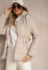 Beżowa Kurtka z Kapturem Ozdobiona Pikowaniem i Sznurkami Zaimara. Brązowe kurtki Renee, m, bez wzorów, z jeansu, eleganckie, z kapturem. W wyprzedaży za 134.99 zł.