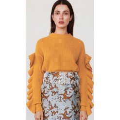 Sweter z dekoracyjnymi falbanami - Żółty. Żółte swetry Reserved, l, bez wzorów, bez ramiączek. Za 199.99 zł.