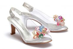 BRENDA ZARO T3150A srebrny, sandały damskie. Szare sandały Brenda Zaro, bez wzorów, bez obcasa, na obcasie, bez zapięcia. Za 499.90 zł.