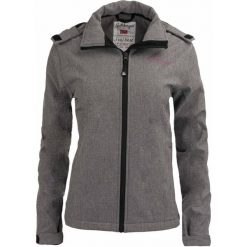 Damska kurtka softshell Glemo Spitsbergen - wodoodporna i wiatroszczelna. Fioletowe kurtki GLENMUIR, bez wzorów, z softshellu, bez kaptura. Za 270.99 zł.
