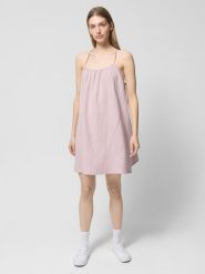 Sukienka oversize na ramiączkach damska Outhorn - różowa. Czerwone sukienki Outhorn, xs, bez wzorów, z bawełny, bez kołnierzyka, bez ramiączek, oversize. W wyprzedaży za 69.99 zł.