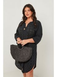 Curvy Lady Sukienka w kolorze czarnym rozmiar: 40/42. Czarne sukienki Curvy Lady, bez wzorów, klasyczne, bez kołnierzyka, bez ramiączek, midi. Za 154.07 zł.