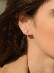 DIAMANTA Złote kolczyki-wkrętki "Single diamond" z diamentami rozmiar: onesize. Żółte kolczyki DIAMANTA, z diamentem, złote. Za 1,478.99 zł.