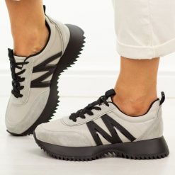 Szare skórzane sneakersy damskie Vinceza 41521. Szare buty sportowe lifestyle VINCEZA, na jesień, bez wzorów, z dresówki, casualowe, z okrągłym noskiem, bez zapięcia. W wyprzedaży za 227.92 zł.