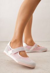 Różowe Tenisówki Typu Sneakeriny Ozdobione Napisem Emirinne. Czerwone trampki Renee, bez wzorów, bez zapięcia, tenisowe. Za 89.99 zł.