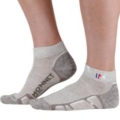 Skarpetki Monnet Trek Lin Basse. Białe skarpetki MONNET, bez wzorów, trekkingowe. Za 125.00 zł.