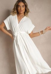 Biała Rozkloszowana Sukienka z Gumką w Talii i Wiązaniem Sepenira. Białe sukienki Renee, na co dzień, xs, bez wzorów, z jeansu, eleganckie, bez kołnierzyka, bez ramiączek, maxi, kopertowe. W wyprzedaży za 63.99 zł.