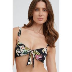 Rip Curl biustonosz kąpielowy kolor czarny lekko usztywniona miseczka. Czarne bikini Rip Curl, bez wzorów. W wyprzedaży za 93.99 zł.