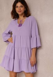Fioletowa Sukienka Thelike. Fioletowe sukienki Renee, na imprezę, m, w ażurowe wzory, z tkaniny, boho, bez kołnierzyka, bez ramiączek, mini, rozkloszowane. W wyprzedaży za 83.99 zł.
