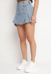 Niebieskie Spódnico-Szorty Jeansowe z Zakładką z Guzikami Vivirene. Niebieskie szorty Born2be, bez wzorów, z jeansu, eleganckie. Za 119.99 zł.