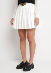 Biała Rozkloszowana Spódnica z Szortami z Bawełną Wiskozą i Paskiem Belissa. Białe spódnice Born2be, na co dzień, l, bez wzorów, z bawełny, eleganckie, mini, proste. W wyprzedaży za 144.49 zł.