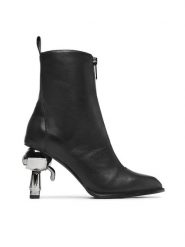 KARL LAGERFELD Botki KL39040 Czarny. Czarne botki KARL LAGERFELD, bez wzorów, ze skóry, bez obcasa, na słupku, bez zapięcia. Za 579.99 zł.
