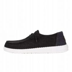 HEYDUDE Damskie Mokasyny Wendy Eyelet Lace. Czarne mokasyny Hey dude, bez wzorów, z materiału. Za 199.00 zł.