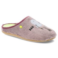 Kapcie damskie Gioseppo Hot Potatoes, pantofle na płaskiej podeszwie z ozdobnymi napisami ocieplane, różowe, Slayton-76947. Czerwone kapcie Hot Potatoes by Gioseppo, bez wzorów. Za 152.99 zł.