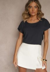 Granatowa Wiskozowa Bluzka Oversize Lirealia. Niebieskie bluzki Renee, l, bez wzorów, z jeansu, bez kołnierzyka, bez ramiączek. W wyprzedaży za 39.99 zł.