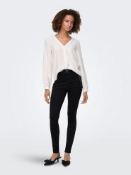 ONLY Legginsy w kolorze czarnym rozmiar: S/L32. Czarne legginsy ONLY, bez wzorów. Za 113.63 zł.