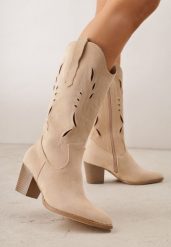 Beżowe Botki Typu Kowbojki VICES na Obcasie z Ażurową Cholewką Eranata. Brązowe botki Born2be, w ażurowe wzory, z jeansu, eleganckie, bez obcasa, na obcasie, bez zapięcia. Za 179.99 zł.