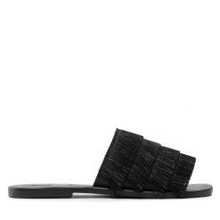 Klapki Manebi. Czarne klapki Manebi, bez wzorów, bez obcasa, bez zapięcia. Za 519.99 zł.