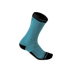 Skarpety do biegania Dynafit Ultra Cushion. Niebieskie skarpetki Dynafit, bez wzorów. Za 89.99 zł.