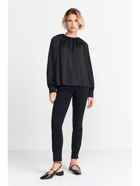 Rich & Royal Bluzka w kolorze czarnym rozmiar: 42. Czarne bluzki Rich & Royal, bez wzorów, bez kołnierzyka, bez ramiączek. Za 215.21 zł.