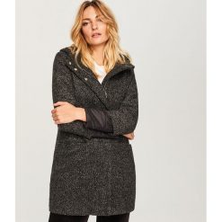 Kurtka z kapturem - Szary. Kurtki marki QUECHUA. W wyprzedaży za 199.99 zł.