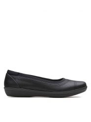 Clarks Baleriny w kolorze czarnym rozmiar: 37. Czarne baleriny Clarks, bez wzorów, bez obcasa, bez zapięcia. Za 138.06 zł.