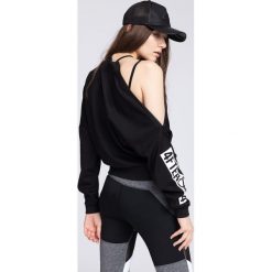 Bluza damska BLD220 - głęboka czerń. Bluzy marki KALENJI. W wyprzedaży za 79.99 zł.