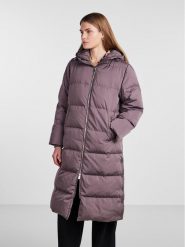 YAS Kurtka puchowa 26023635 Fioletowy Regular Fit. Fioletowe kurtki YAS, na zimę, l, bez wzorów, z puchu, bez kaptura. Za 419.99 zł.