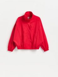 Kurtka z wysoką stójką - czerwony. Czerwone kurtki Reserved, l, bez wzorów, z tkaniny, bez kaptura. Za 199.99 zł.