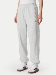 Adidas Spodnie dresowe Kit Small Logo Regular Cuffed KU7941 Szary Regular Fit. Szare spodnie dresowe adidas, bez wzorów, z bawełny. Za 259.99 zł.