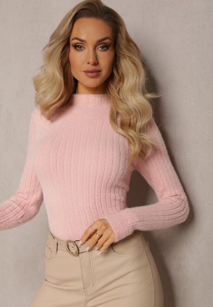Różowy Prążkowany Sweter z Wełną i Dłuższym Włosiem Izarina. Czerwone swetry Renee, bez wzorów, z dzianiny, casualowe, bez ramiączek. Za 34.99 zł.