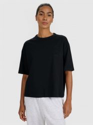 4F T-shirt oversize z nadrukiem damski - czarny XXL. Czarne t-shirty sportowe 4f, uniwersalny, bez wzorów, z bawełny, bez ramiączek. Za 69.99 zł.