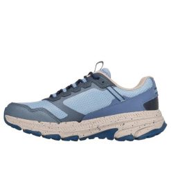Damskie buty trailowe Skechers Go Run Altitude 2.0. Niebieskie buty do biegania Skechers, bez wzorów, z materiału, bez zapięcia, do biegania. Za 387.50 zł.