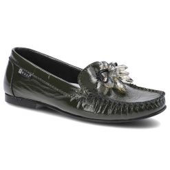 Zielone Mokasyny Nessi Damskie Eleganckie Obuwie. Zielone mokasyny Nessi, z aplikacjami, z lakierowanej skóry. Za 259.00 zł.