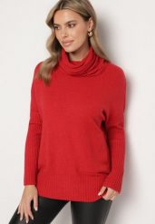 Czerwony Golf z Wiskozą o Prostym Kroju z Kieszeniami Linneelia. Czerwone swetry Born2be, l, bez wzorów, z wiskozy, eleganckie, bez ramiączek. W wyprzedaży za 84.99 zł.