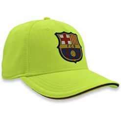 Czapka z daszkiem FC Barcelona - oficjalna licencjonowana. Czapki z daszkiem FC Barcelona, bez wzorów, sportowe. Za 99.00 zł.