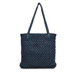 Torebka Pikolinos. Niebieskie torebki klasyczne Pikolinos, bez wzorów, klasyczne, bez dodatków. Za 779.99 zł.