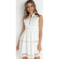 Biała Sukienka Ashiriel. Białe sukienki Born2be, m, z aplikacjami, boho, bez kołnierzyka, bez ramiączek, mini, dopasowane. Za 229.99 zł.